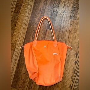 Orange nylon Longchamp tote